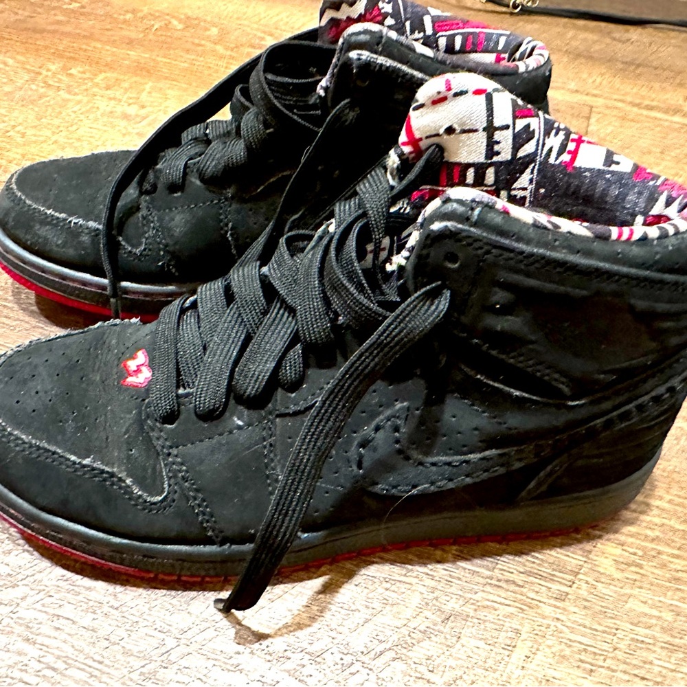 Jordans size 6